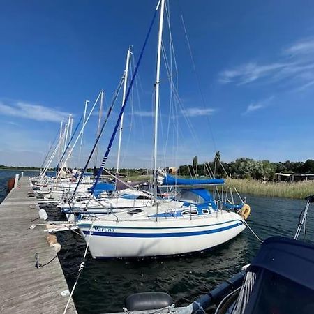 Haus Bernsteinsee Mit Goitzsche-Schnuppersegeln Friedersdorf  Bagian luar foto